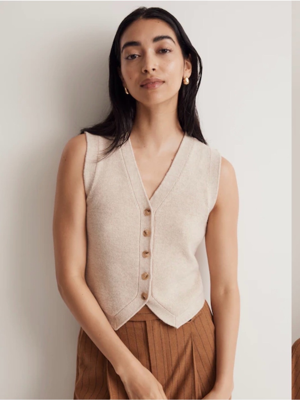 Madewell V-Neck Button Front Sweater Vest in Heather Natural